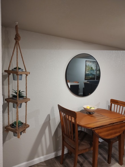 Building Photo - 111 S Meldrum St