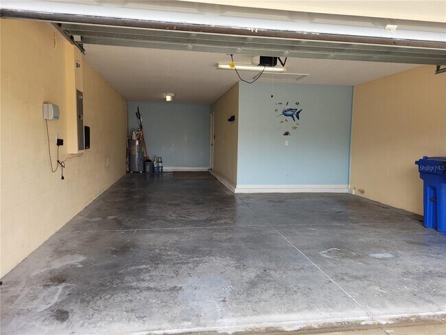 Building Photo - 15411 Fire Rock Pl
