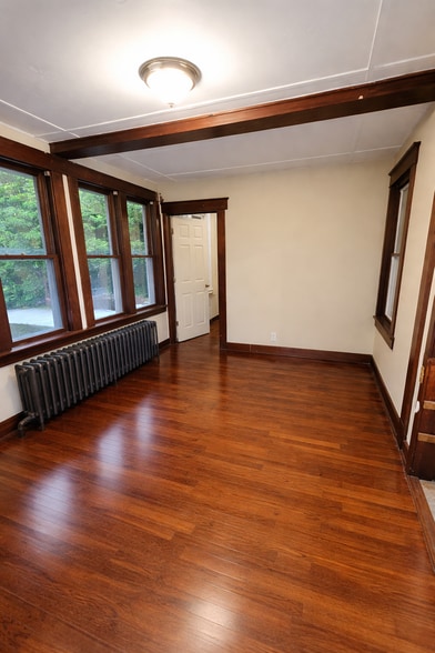 Building Photo - 270 Livingston Ave