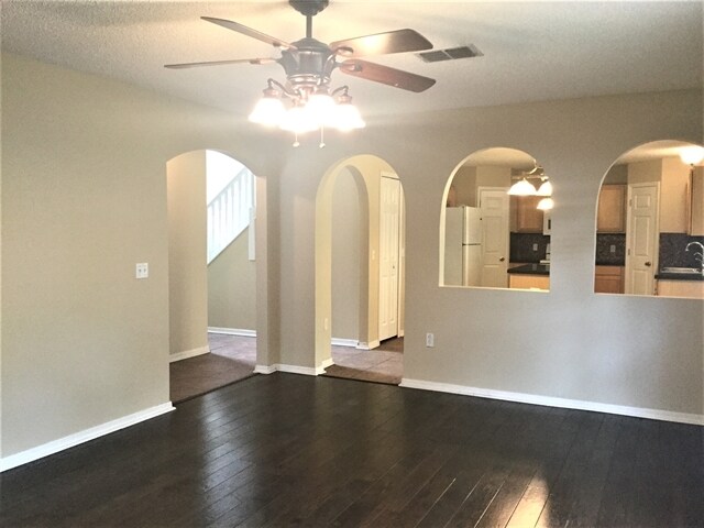 Building Photo - 1071 Royal Marquis Cir