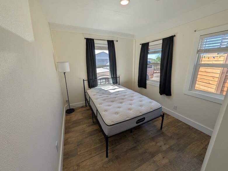 Building Photo - 291 Kaiola Pl