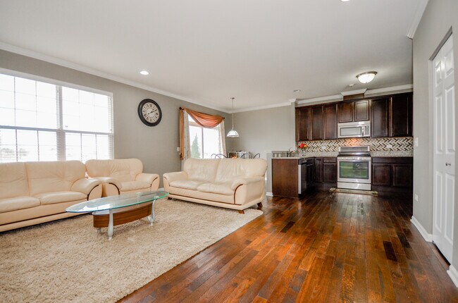 Building Photo - 2725 Blakely Ln