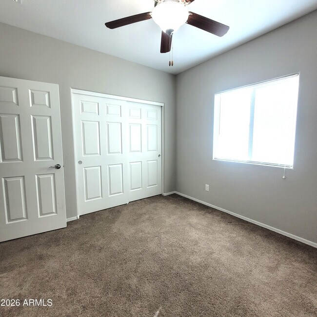 Building Photo - 25925 W Tonto Ln