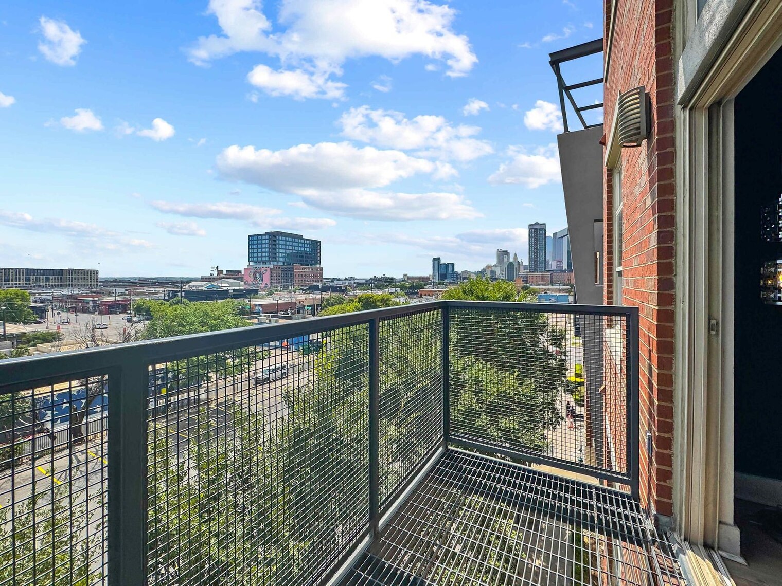 Building Photo - 2916 Indiana St