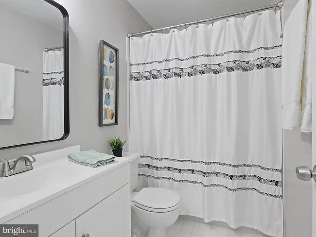 Building Photo - 43485 Plantation Terrace