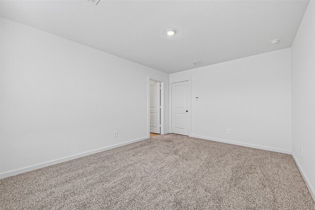 Building Photo - 1738 Revolution Way