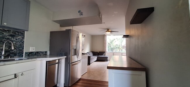 Primary Photo - 2br - 2bd/1bth Two Stories | West Maui Tra...