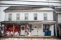 Building Photo - 26 E Main St