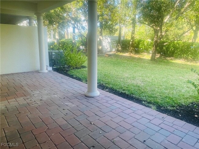 Building Photo - 7044 Ambrosia Ln