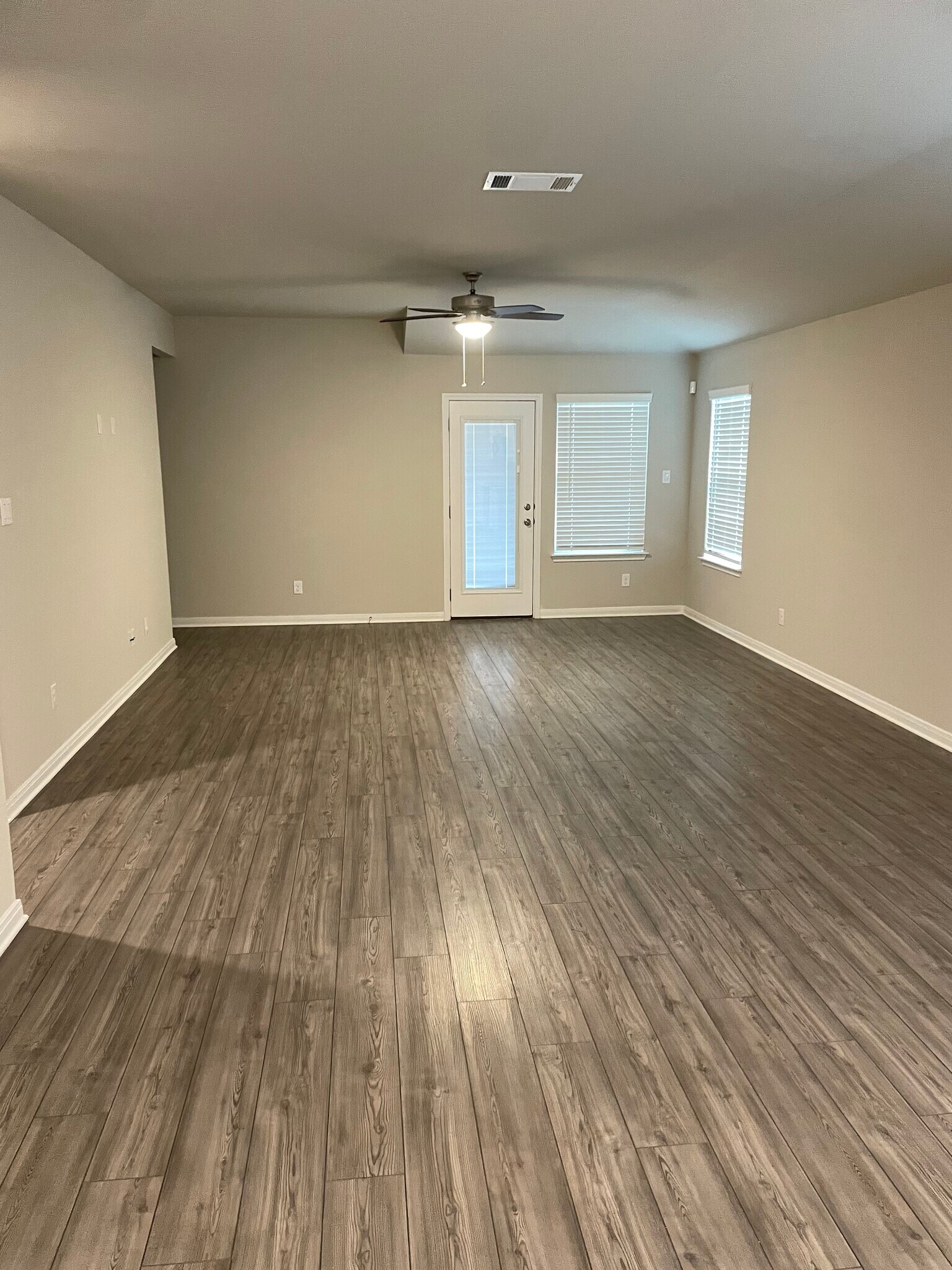 Building Photo - 3065 Charyn Way