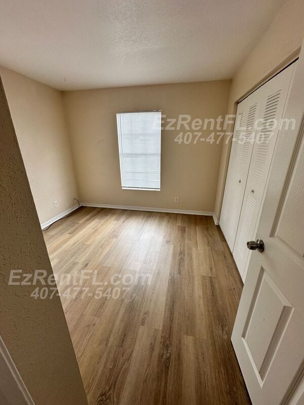 Building Photo - 944 9th St