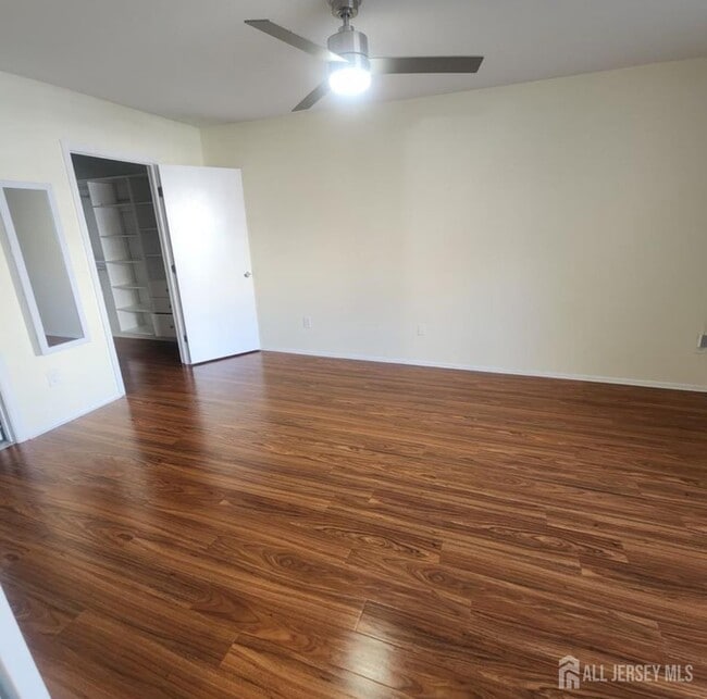 Building Photo - 1301 Plymouth Rd