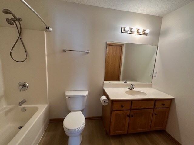 Building Photo - 6287 Fairway Dr NW