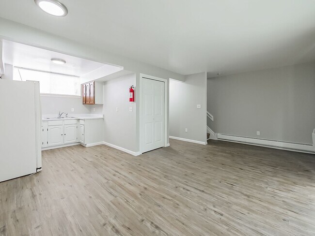 Building Photo - Freshly Remodeled 1BR Retreat in Desirable White Lake – Move-In Ready!