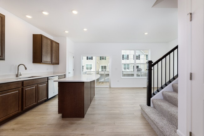 Building Photo - 1703 Neubauer Circle