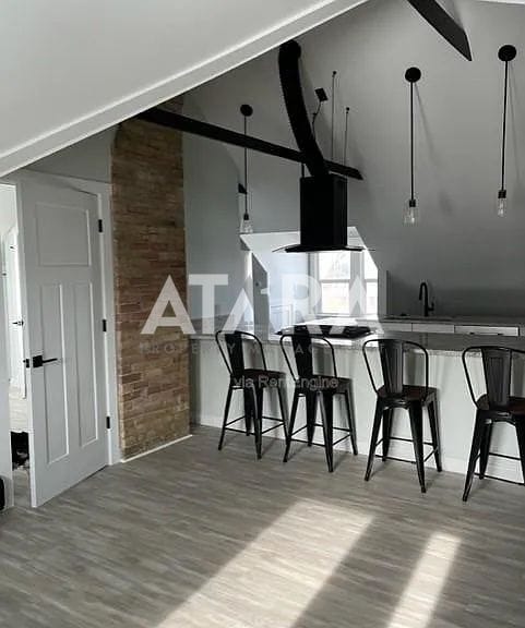 Building Photo - 2274 S 800 E