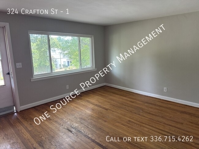 Building Photo - 324 Crafton St
