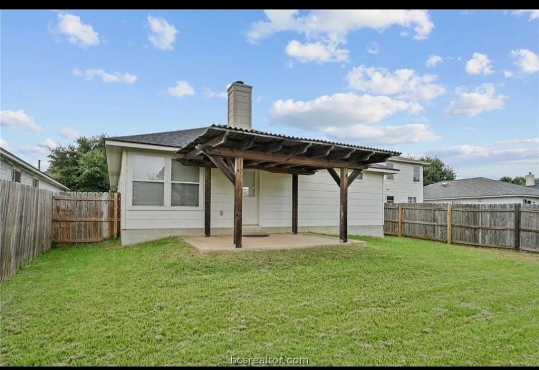 Building Photo - 4318 Spring Garden Dr