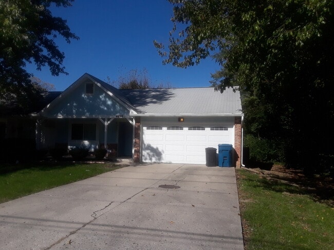 Building Photo - Three Bedroom Home Located in Pike Township near Georgetown and 52nd Street!!!