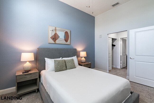 Building Photo - 1851 LPGA Blvd