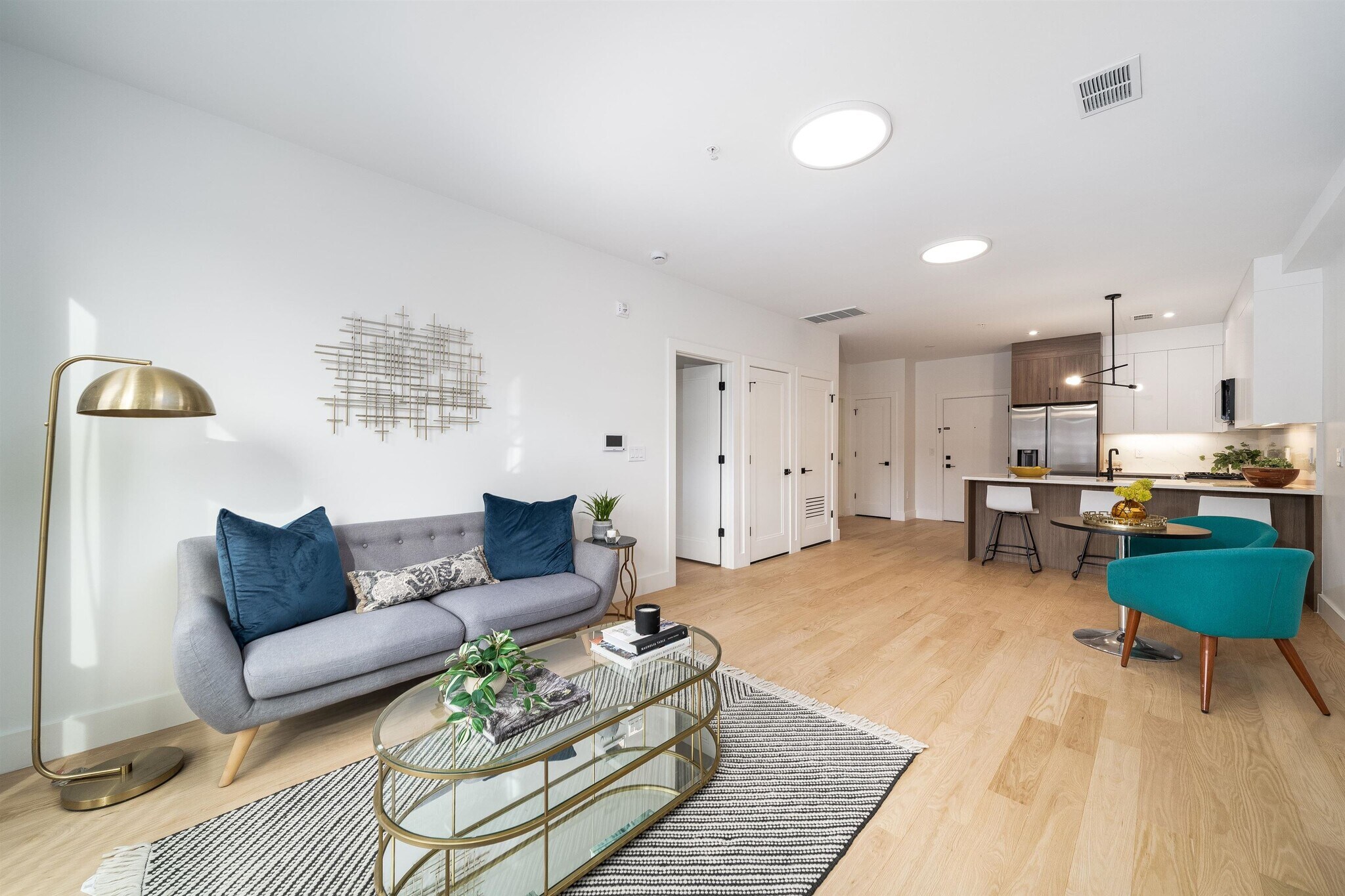 Building Photo - 10 Brinkerhoff St