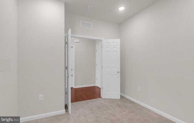 Building Photo - 1 Culvert Dr