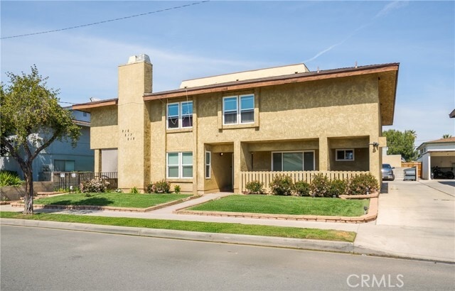 Building Photo - 215 E Navilla Pl