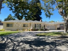 Building Photo - 1411 Mariposa St