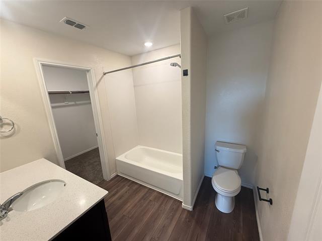 Building Photo - 7320 Woodpecker Dr