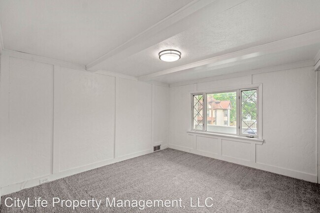 Building Photo - 2 br, 1 bath House - 1107 Fairdale Street