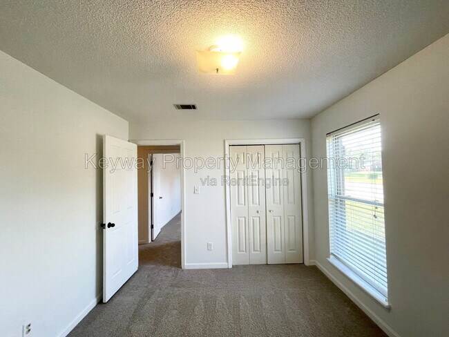 Building Photo - 2203 Sagemont Ct