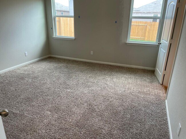 Building Photo - 109 Declaration Ln