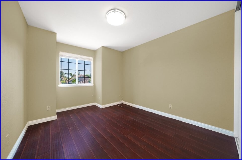 Bdrm - 11076 Brentwood Dr