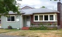 Building Photo - Nice Rambler 3bd 1.75bath Avail. Oct. 3rd