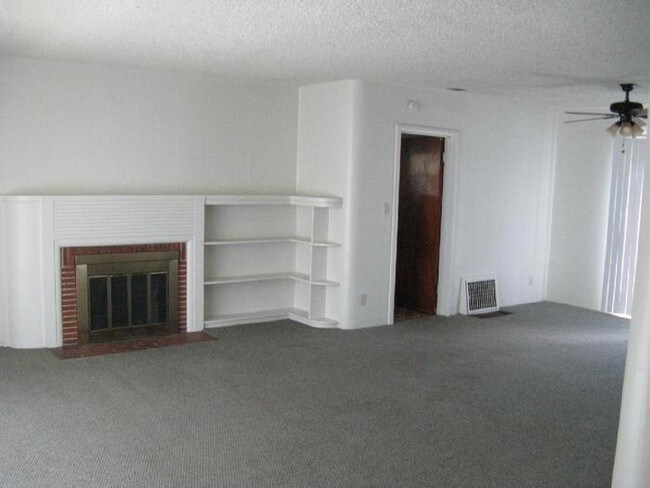 Building Photo - 6017 40th St