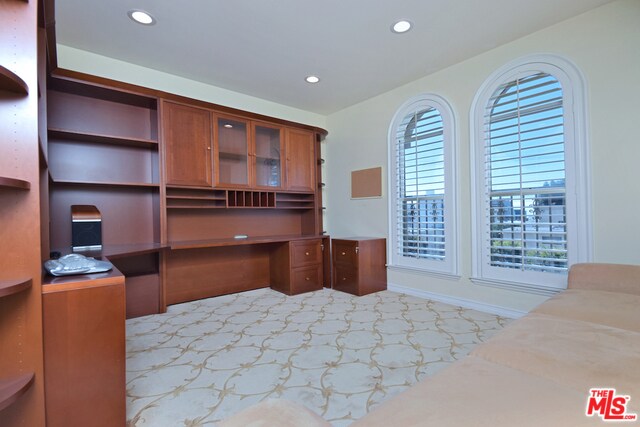 Building Photo - 1000 Granville Ave