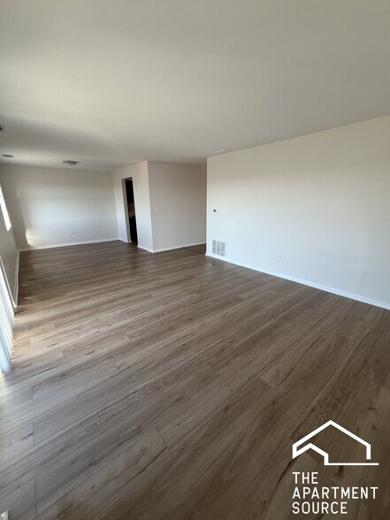 Building Photo - 2310 N Harlem Ave