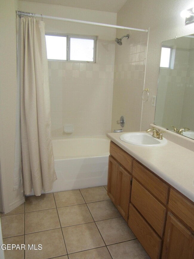 Building Photo - 6572 Dakota Ridge Dr