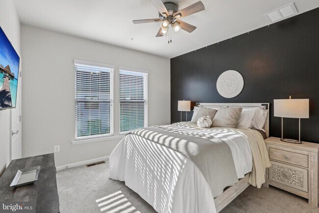 Building Photo - 238 Narrowleaf Way