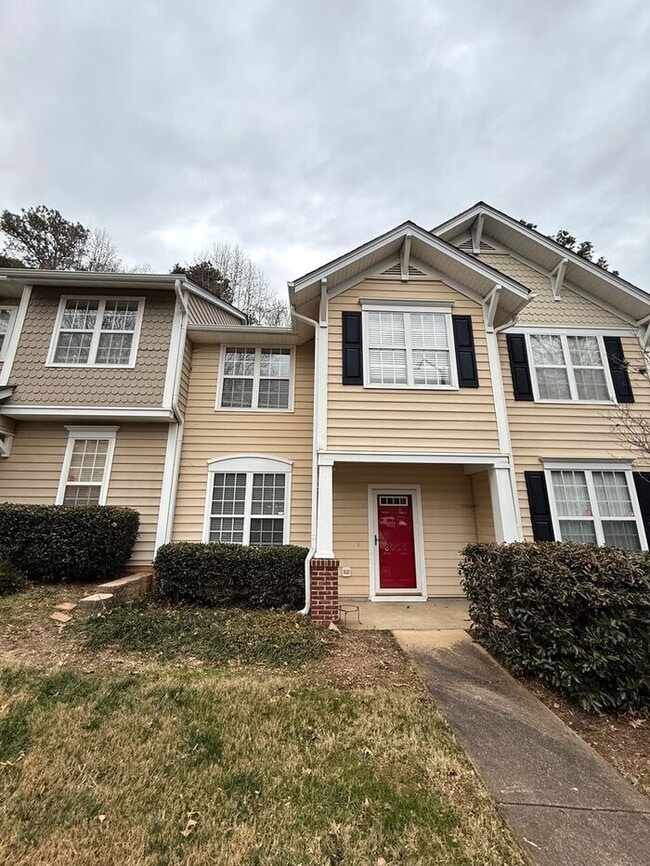 Building Photo - https://youtu.be/wyzPNZAWVWA?si=NV1Tv_AtGaQrvtzh