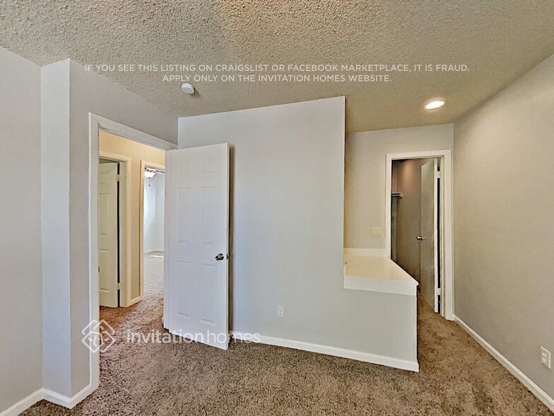 Building Photo - 1358 W 135th Dr