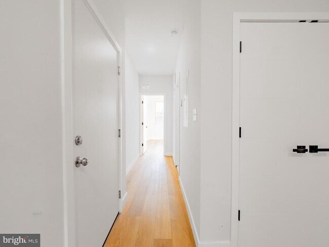 Building Photo - 4159 Westminster Ave