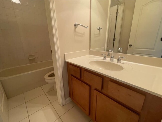 Building Photo - 6008 Manchester Cir