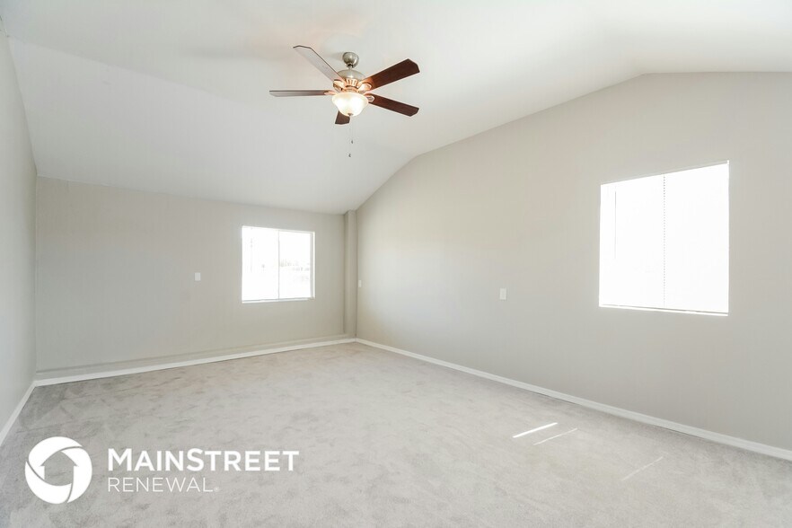 Building Photo - 431 W President St