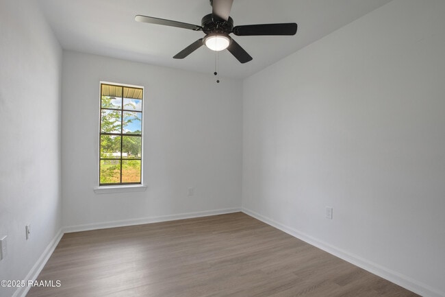 Building Photo - 119 Courtney Dr