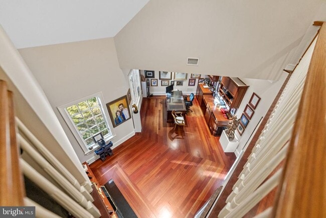 Building Photo - 8541 Old Dominion Dr