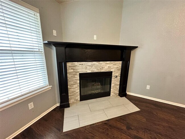 Building Photo - 6020 SE 86th St