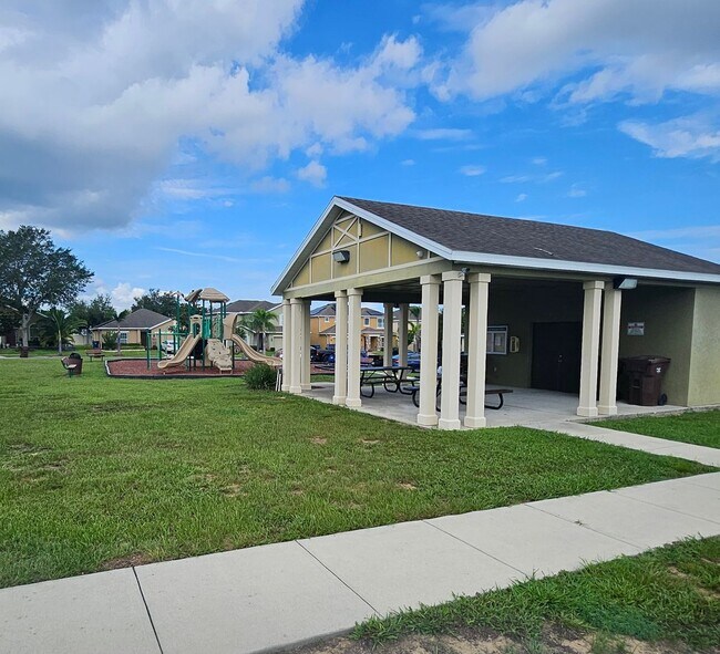 Building Photo - 969 Andalusia Loop