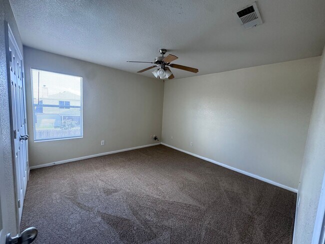 Building Photo - 2201 Riley Dr