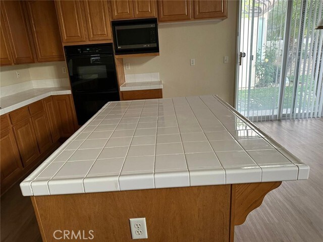 Building Photo - 938 Alexandra Dr